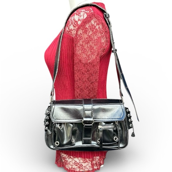 Handbags - Stylish Black Shoulder Bag